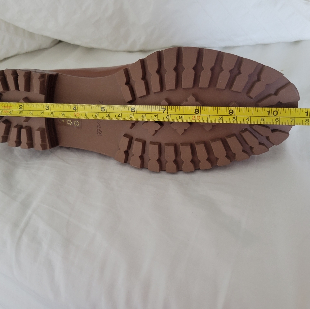 Madewell Leather Loafers in Dried Maple - Picture 7 of 7